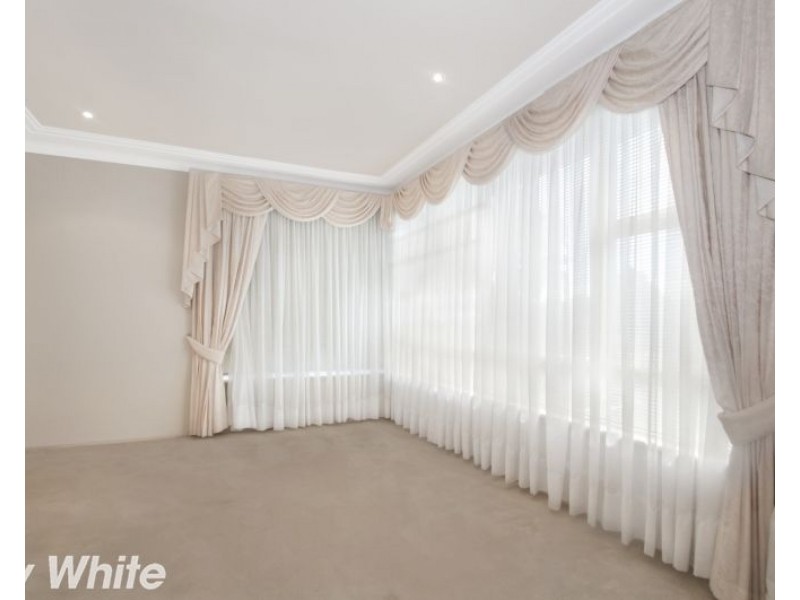 9 Olola Avenue, Castle Hill NSW 2154