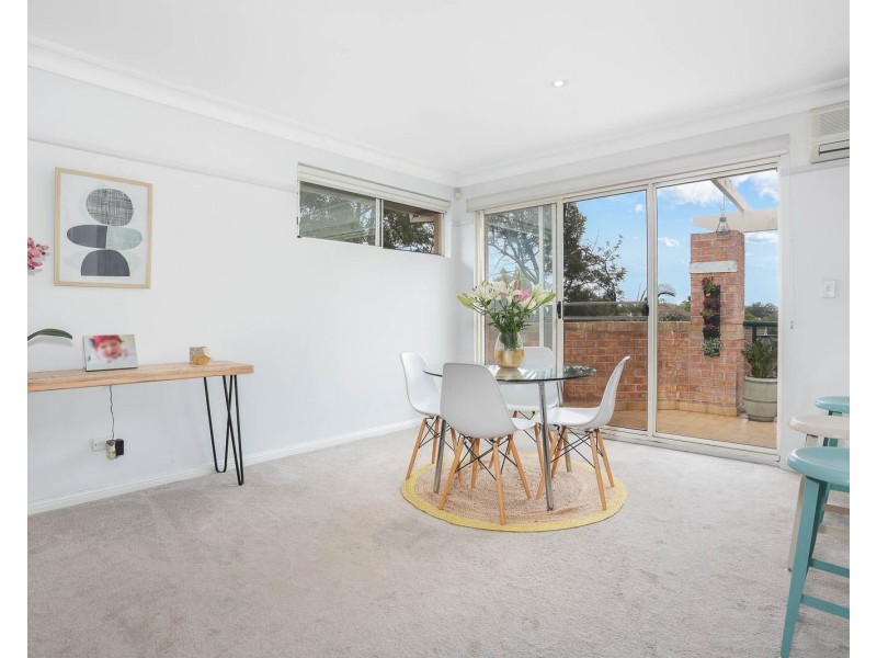 17/1 Cheriton Avenue, Castle Hill NSW 2154