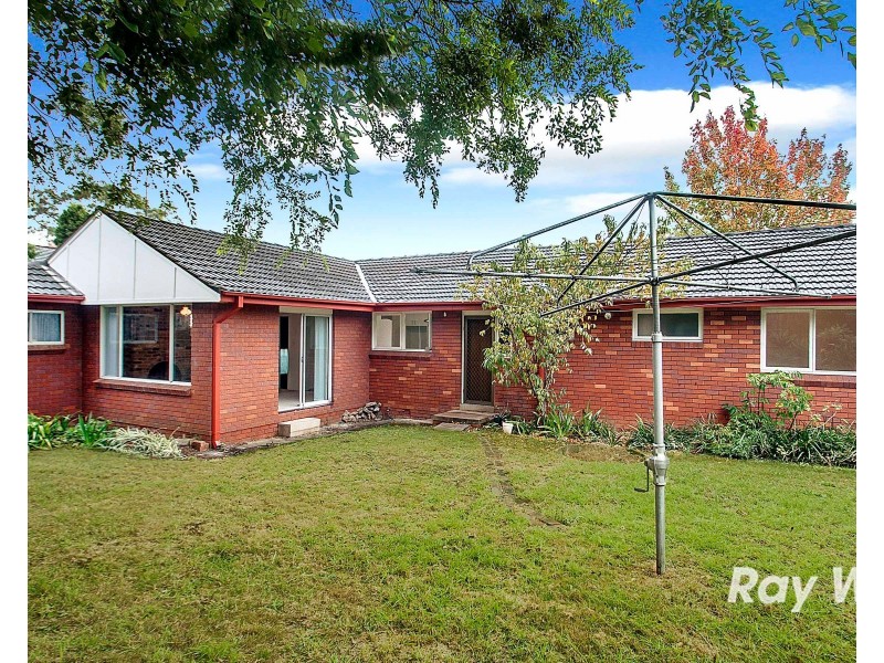 11 Stewart Drive, Castle Hill NSW 2154