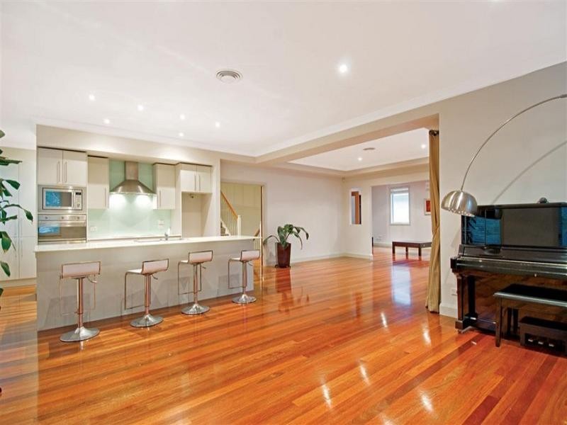 Castle Hill NSW 2154