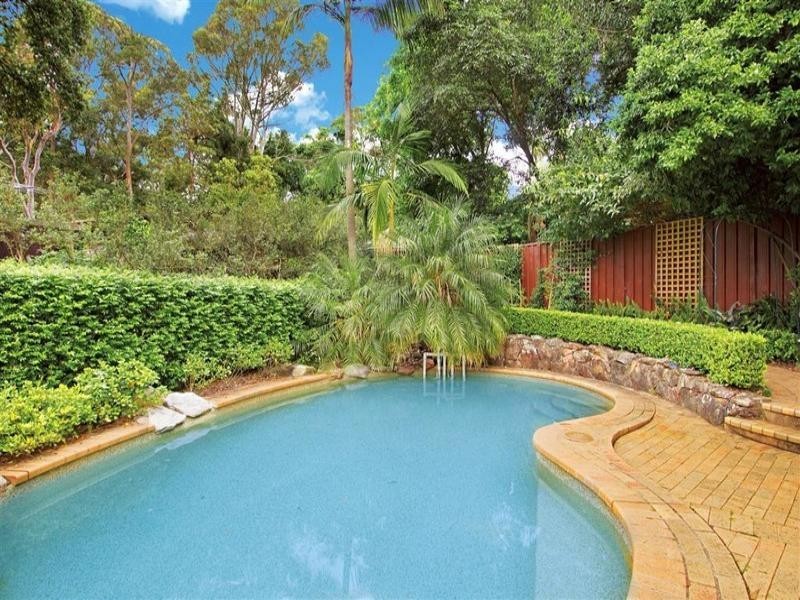 15 Chadworth Place, Baulkham Hills NSW 2153