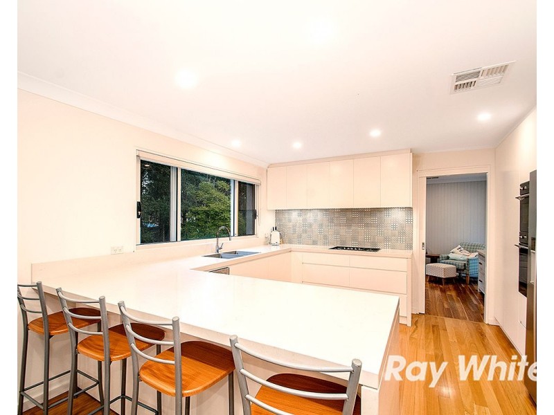 8 Ferngreen Way, Castle Hill NSW 2154