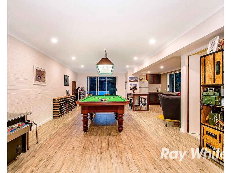 8 Ferngreen Way, Castle Hill NSW 2154