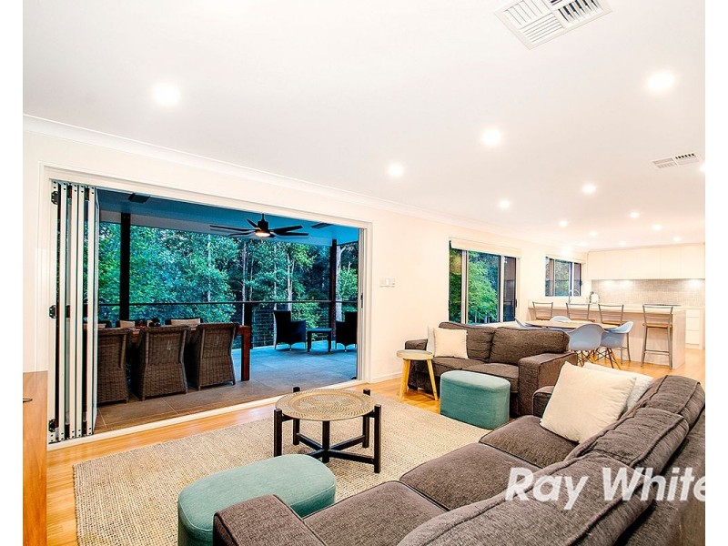 8 Ferngreen Way, Castle Hill NSW 2154