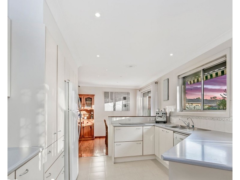 14 Wiseman Road, Castle Hill NSW 2154