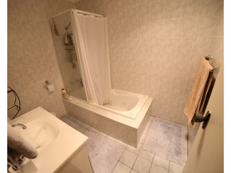 98 Johnson Avenue, Seven Hills NSW 2147