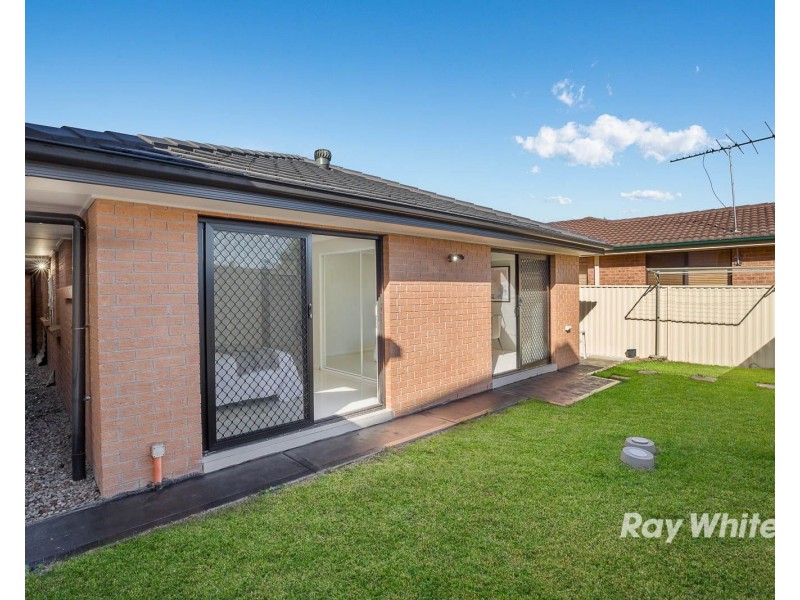 15 Corio Drive, St Clair NSW 2759