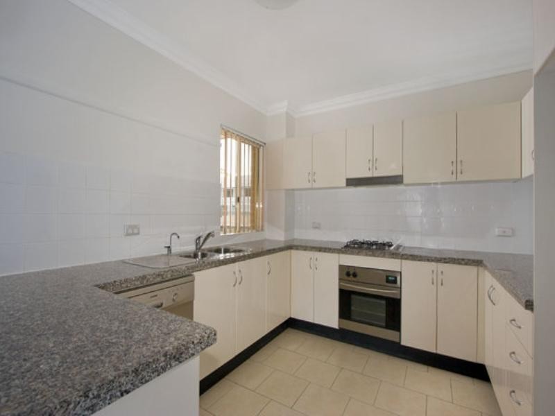 14/81-87 Cecil Avenue, Castle Hill NSW 2154