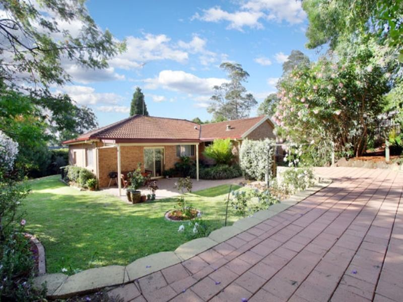 5 Castlewood Drive, Castle Hill NSW 2154