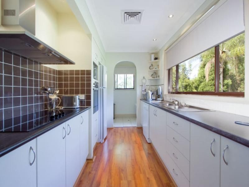 43 Gilbert Road, Castle Hill NSW 2154