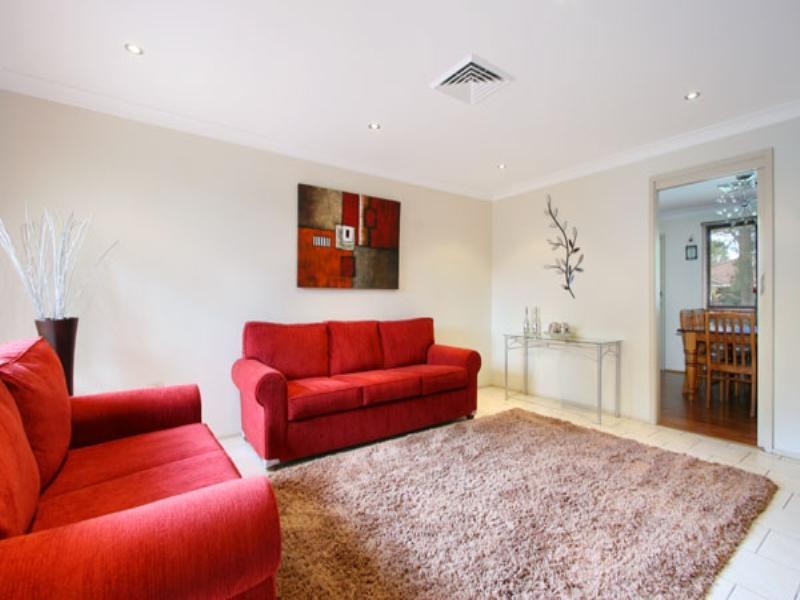 43 Gilbert Road, Castle Hill NSW 2154