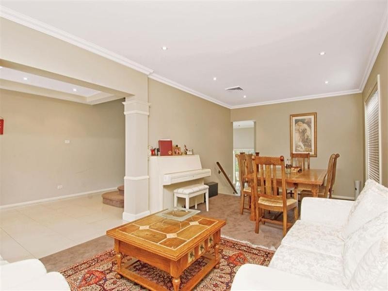 169 Castle Hill Road, Castle Hill NSW 2154