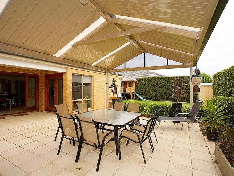 35 St Pauls Avenue, Castle Hill NSW 2154