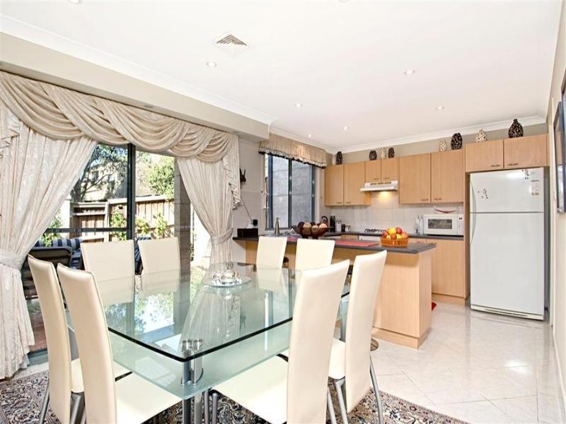 Castle Hill NSW 2154