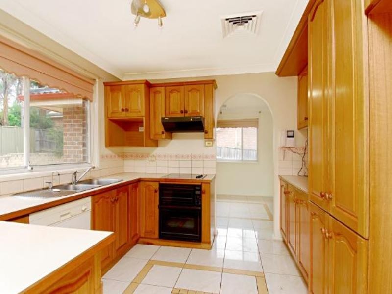 39 Ashford Avenue, Castle Hill NSW 2154