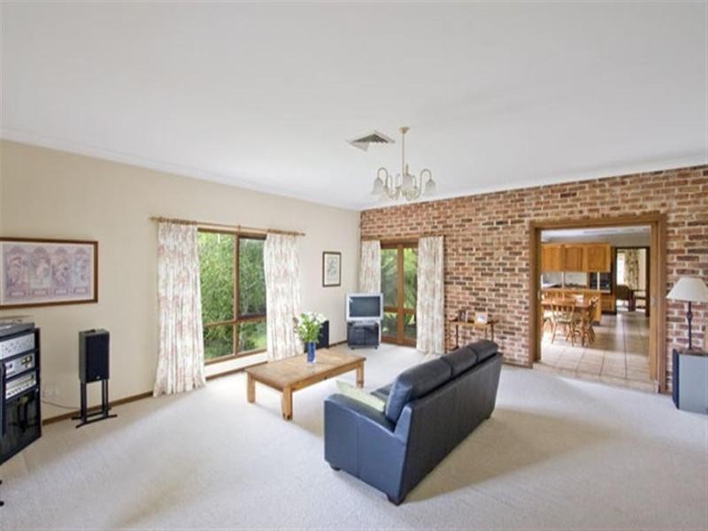 6 Lacebark Way, Castle Hill NSW 2154