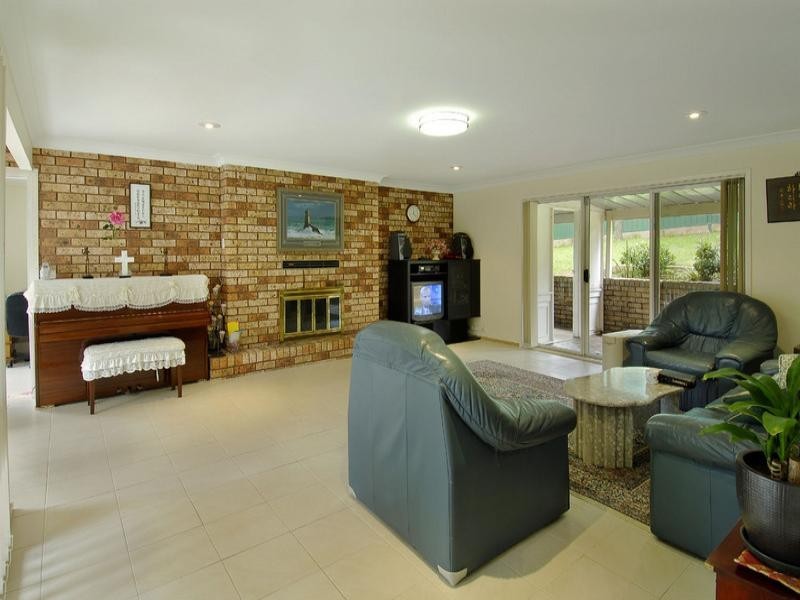 110 Cropley Drive, Baulkham Hills NSW 2153