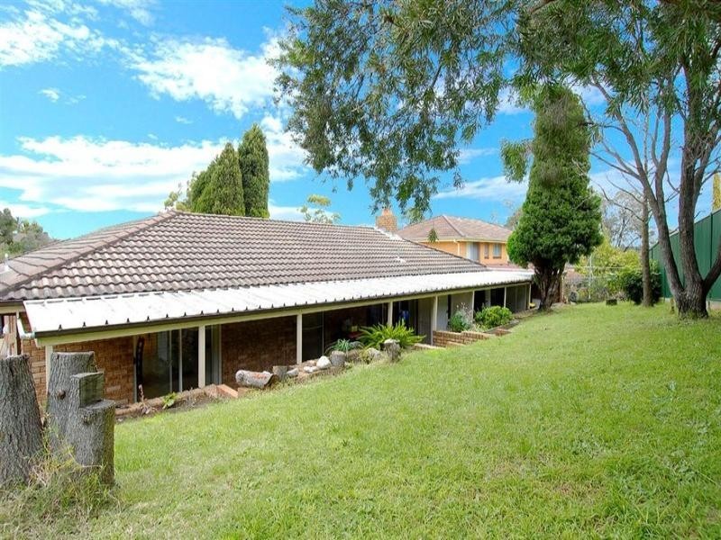 110 Cropley Drive, Baulkham Hills NSW 2153