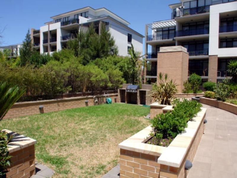 Castle Hill NSW 2154