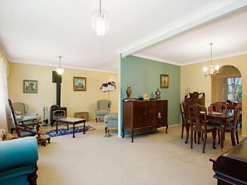 4 Kathleen Avenue, Castle Hill NSW 2154