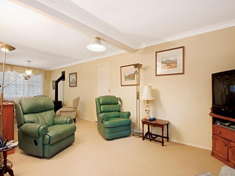 4 Kathleen Avenue, Castle Hill NSW 2154