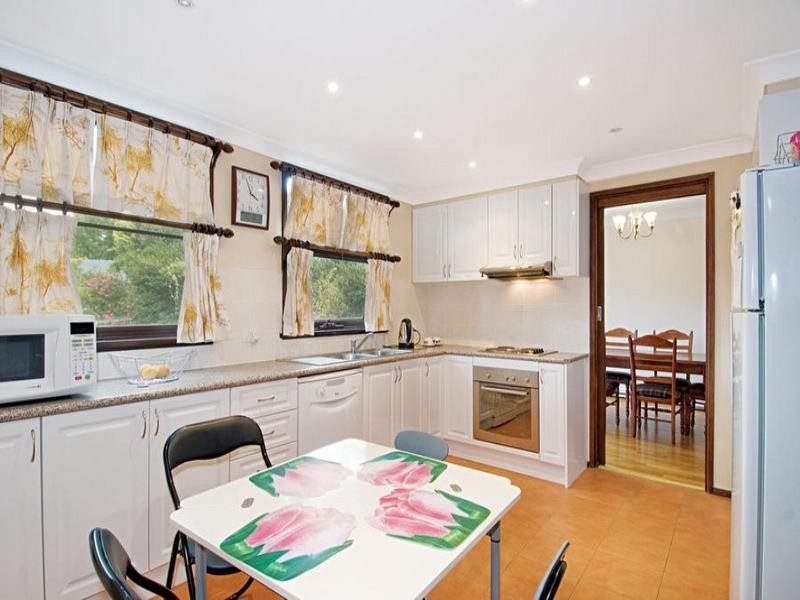 40 Hambledon Avenue, Baulkham Hills NSW 2153