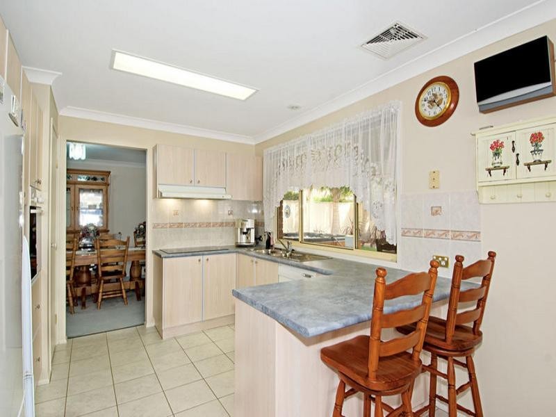 12 Hungerford Drive, Glenwood NSW 2768