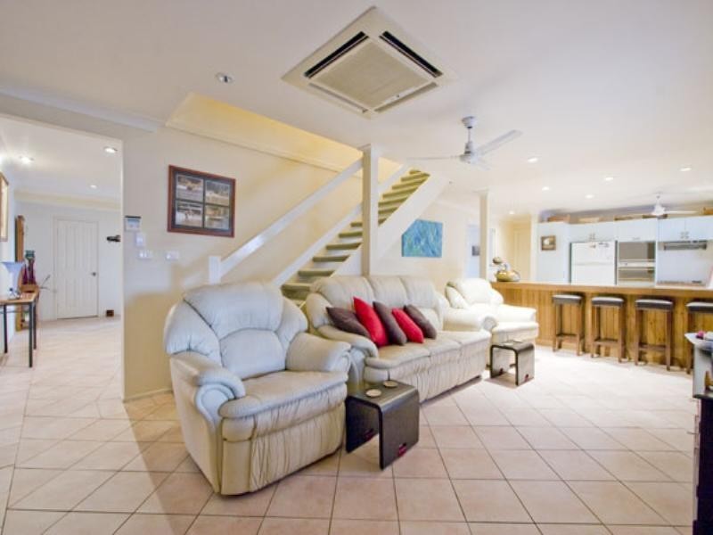 102 Acres Road, Kellyville NSW 2155