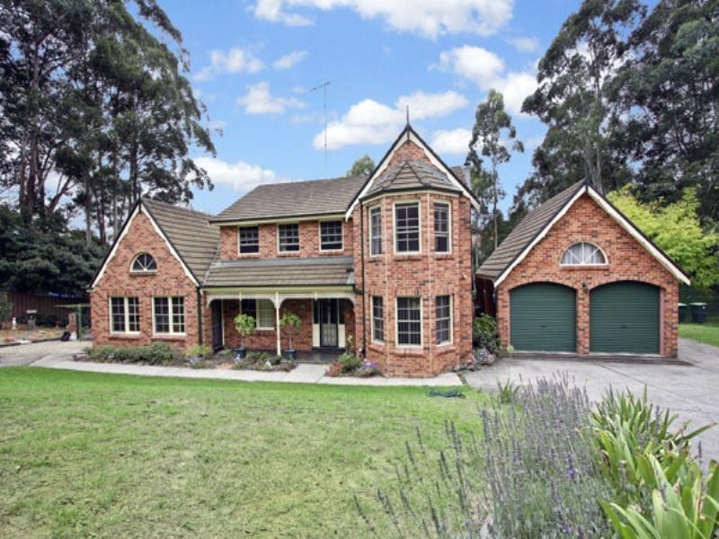 30 Winchcombe Place, Castle Hill NSW 2154