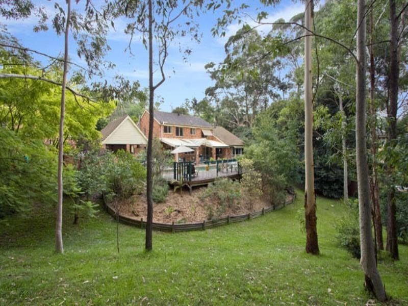 30 Winchcombe Place, Castle Hill NSW 2154