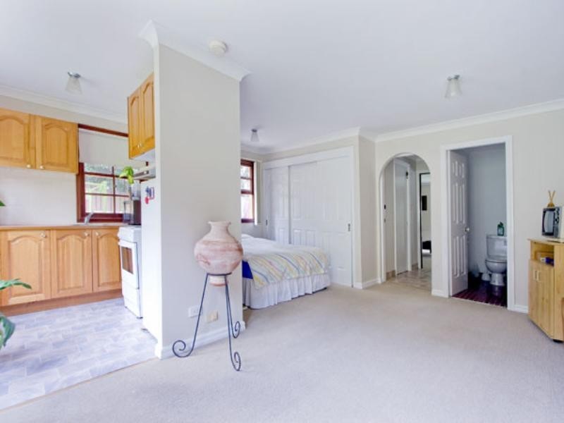 30 Winchcombe Place, Castle Hill NSW 2154