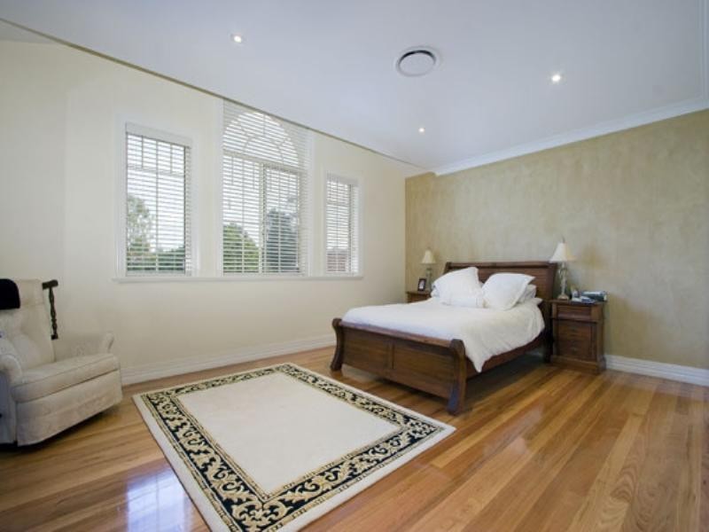 13 Beaumaris Avenue, Castle Hill NSW 2154