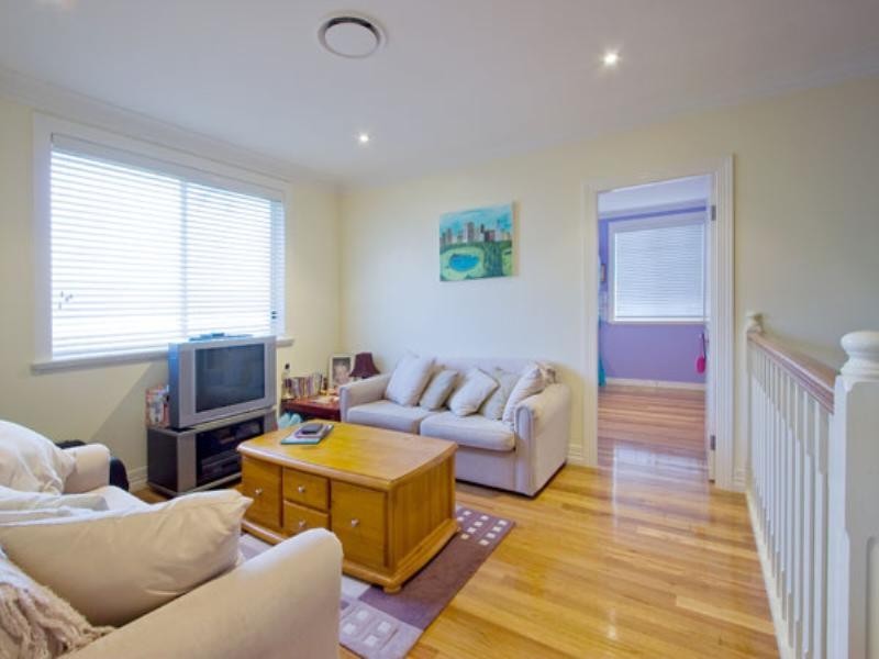 13 Beaumaris Avenue, Castle Hill NSW 2154