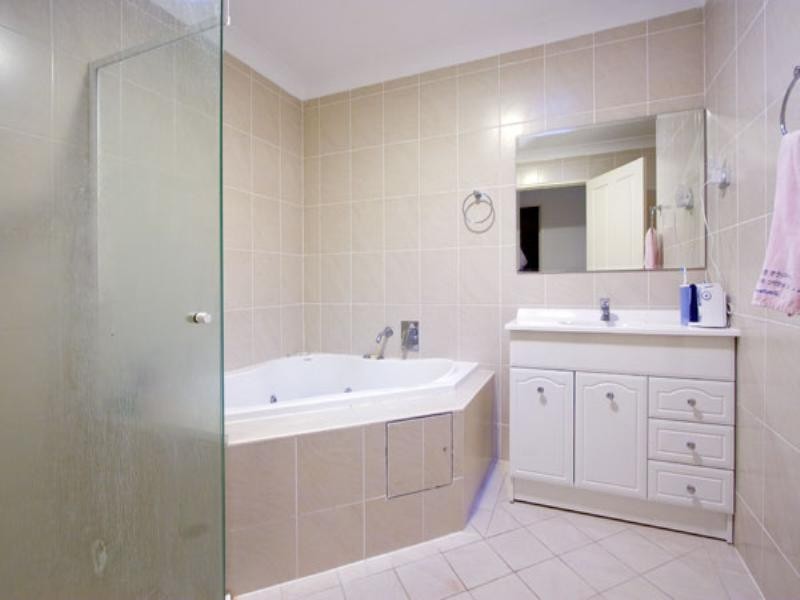 12/19 Sherwin Avenue, Castle Hill NSW 2154