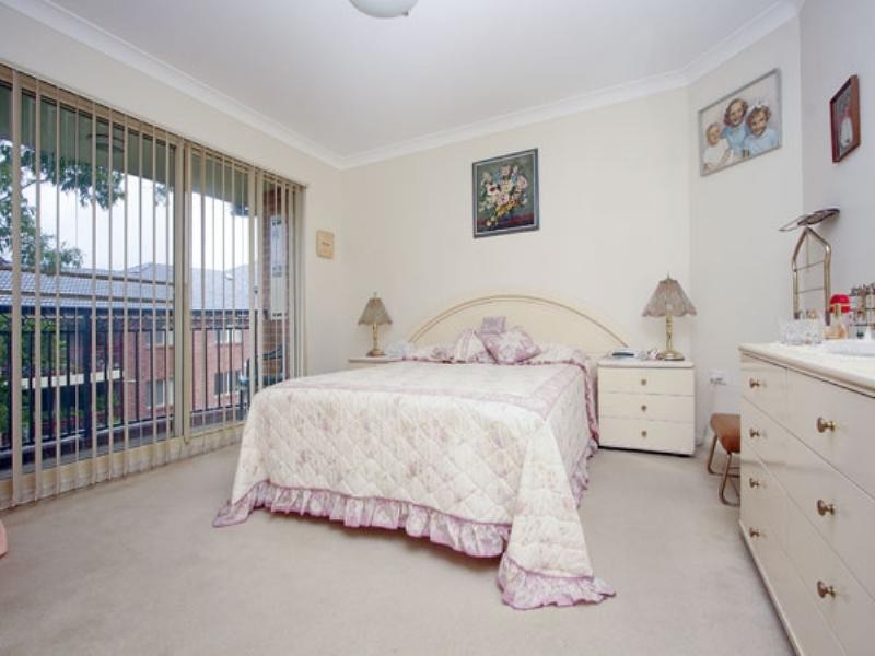 15/49-55 Cecil Avenue, Castle Hill NSW 2154