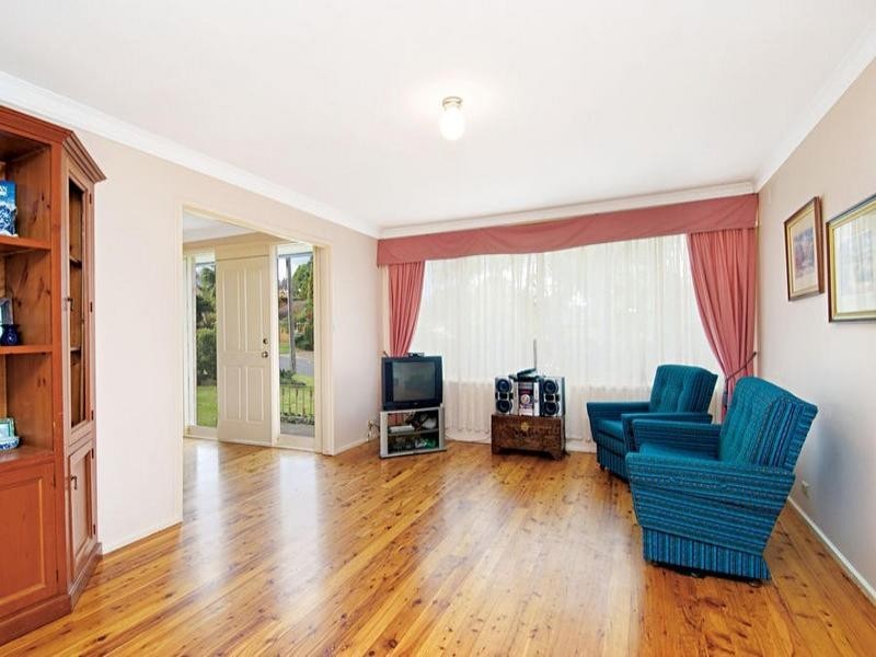 27 Warwick Parade, Castle Hill NSW 2154