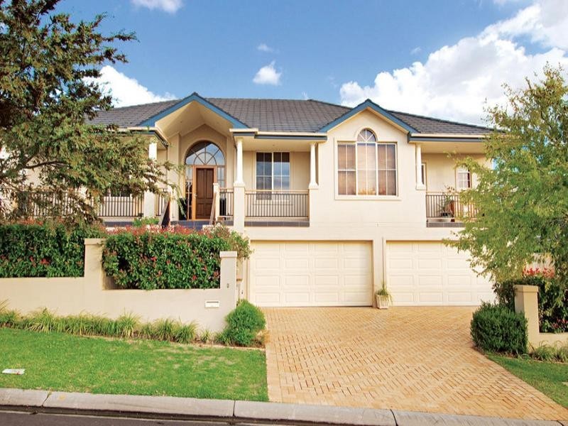 3 Pipersbrook Crescent, Bella Vista NSW 2153