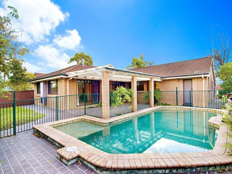 66 Battlement Crescent, Castle Hill NSW 2154