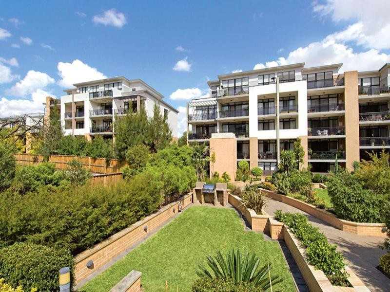 86/2-4 Purser Avenue, Castle Hill NSW 2154