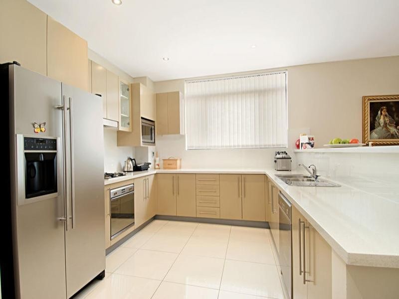 86/2-4 Purser Avenue, Castle Hill NSW 2154