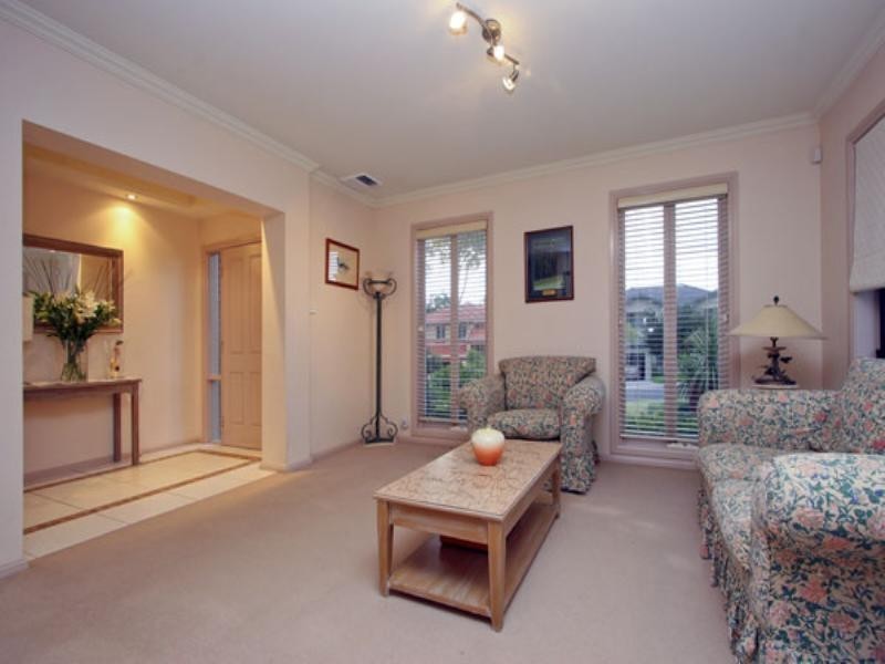 25 Amy Hawkins Circuit, Kellyville NSW 2155