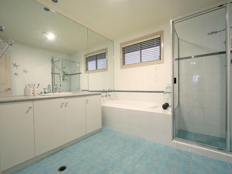 25 Amy Hawkins Circuit, Kellyville NSW 2155