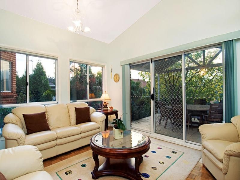 8 Lombard Place, Bella Vista NSW 2153