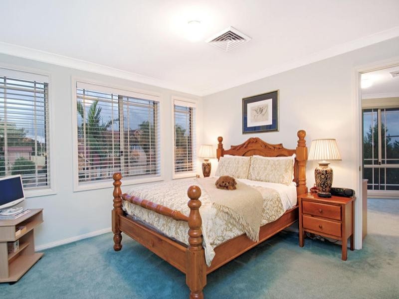 8 Lombard Place, Bella Vista NSW 2153