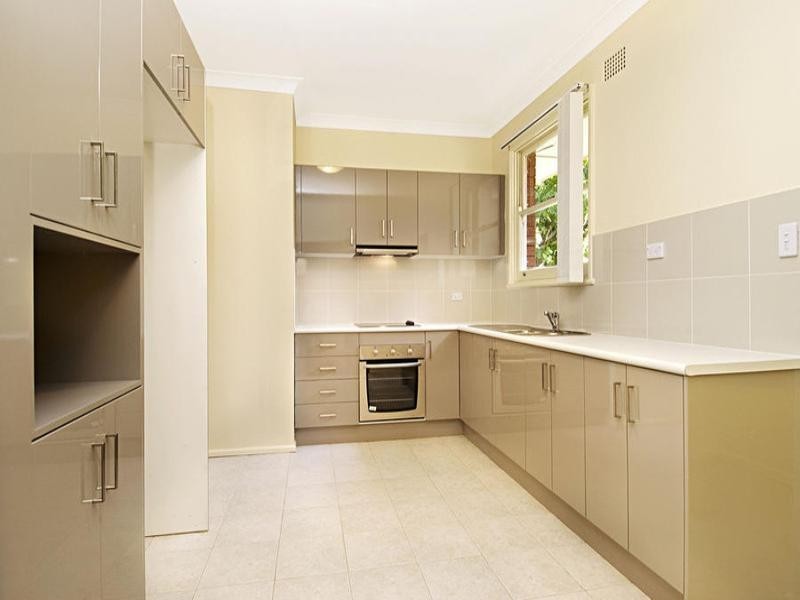 22 Hume Avenue, Castle Hill NSW 2154