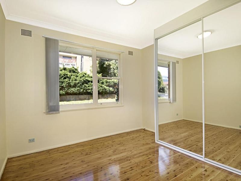 22 Hume Avenue, Castle Hill NSW 2154