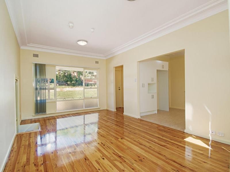 24 Hume Avenue, Castle Hill NSW 2154