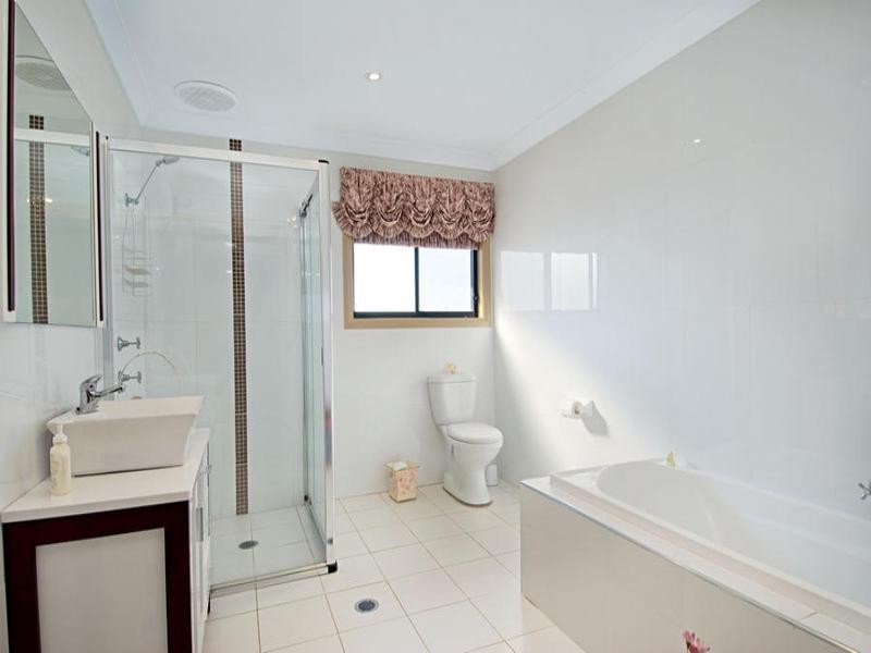 5 Trinity Avenue, Kellyville NSW 2155