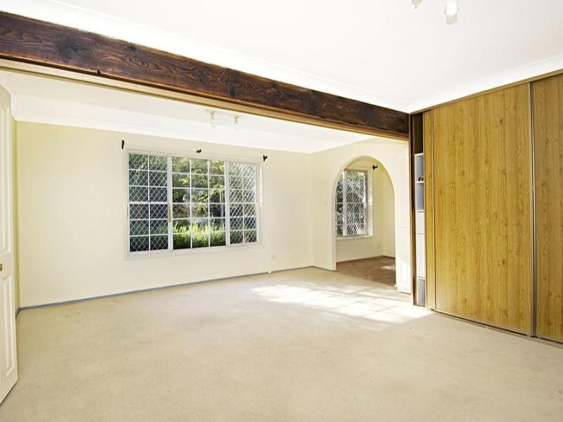 22 Winchcombe Place, Castle Hill NSW 2154