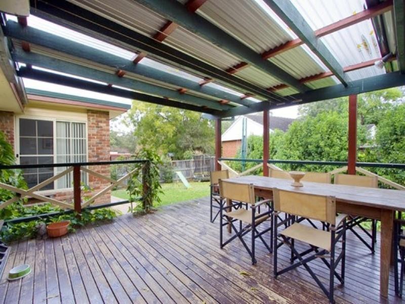 11 Woodhill Street, Castle Hill NSW 2154